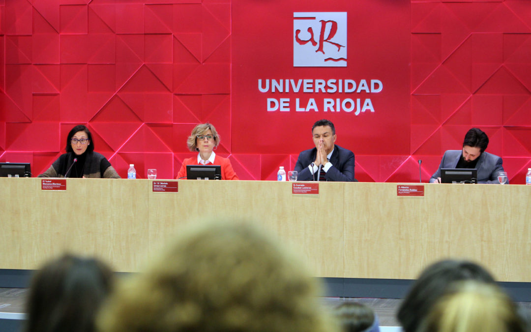 La Cátedra revisa las políticas de migración con expertos y responsables legislativos
